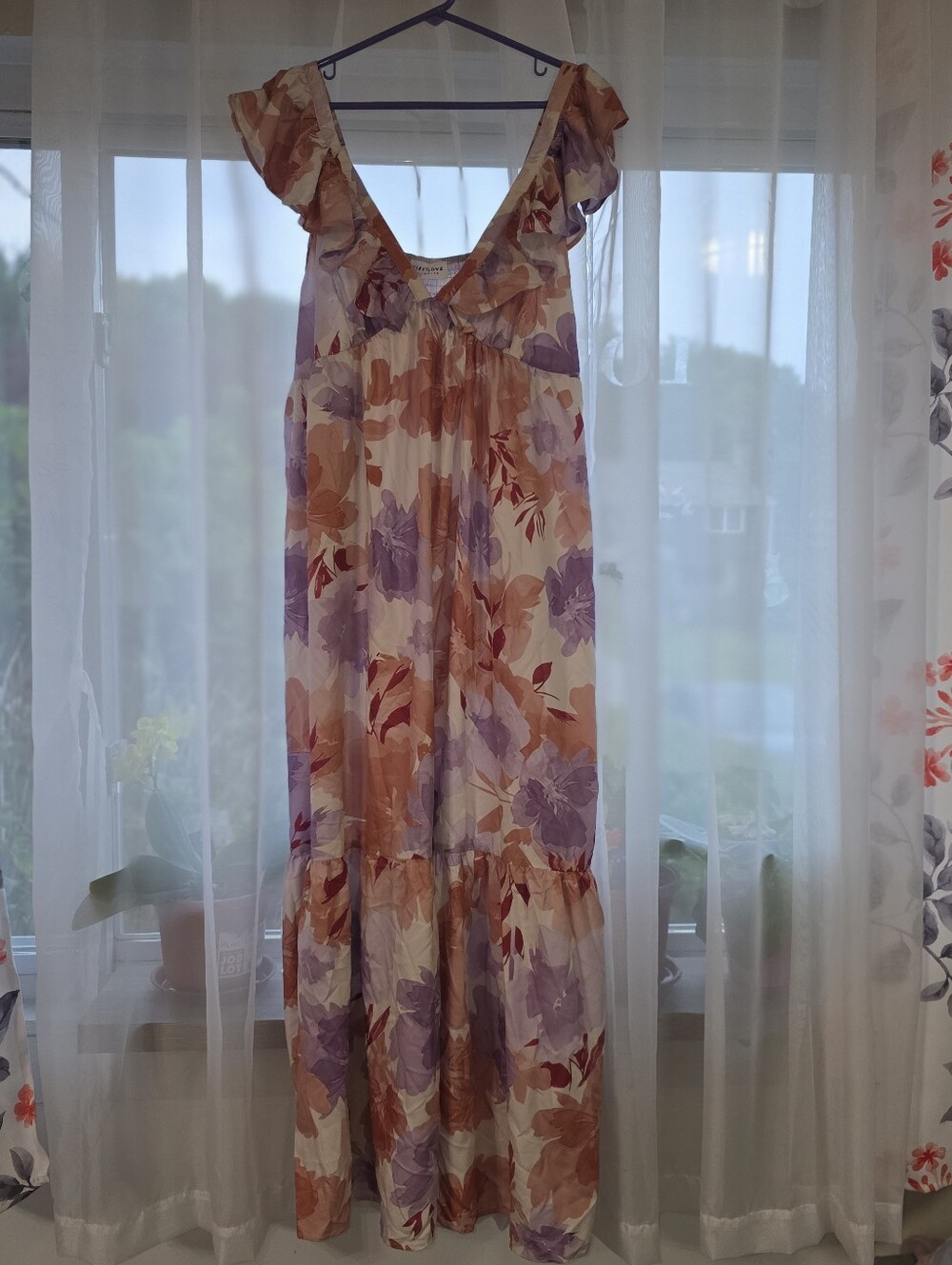 First Love Peach & Lavender Floral Maxi Dress with V-Neck - Picture 2 of 4